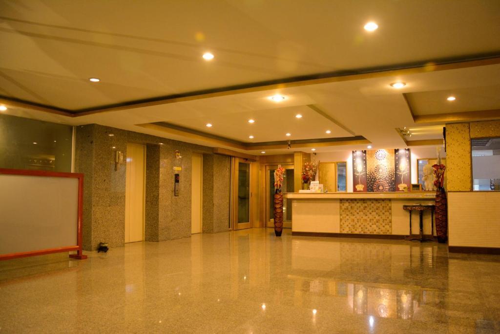 Pohseen Grand Palace Hotel Bangkok Ngoại thất bức ảnh