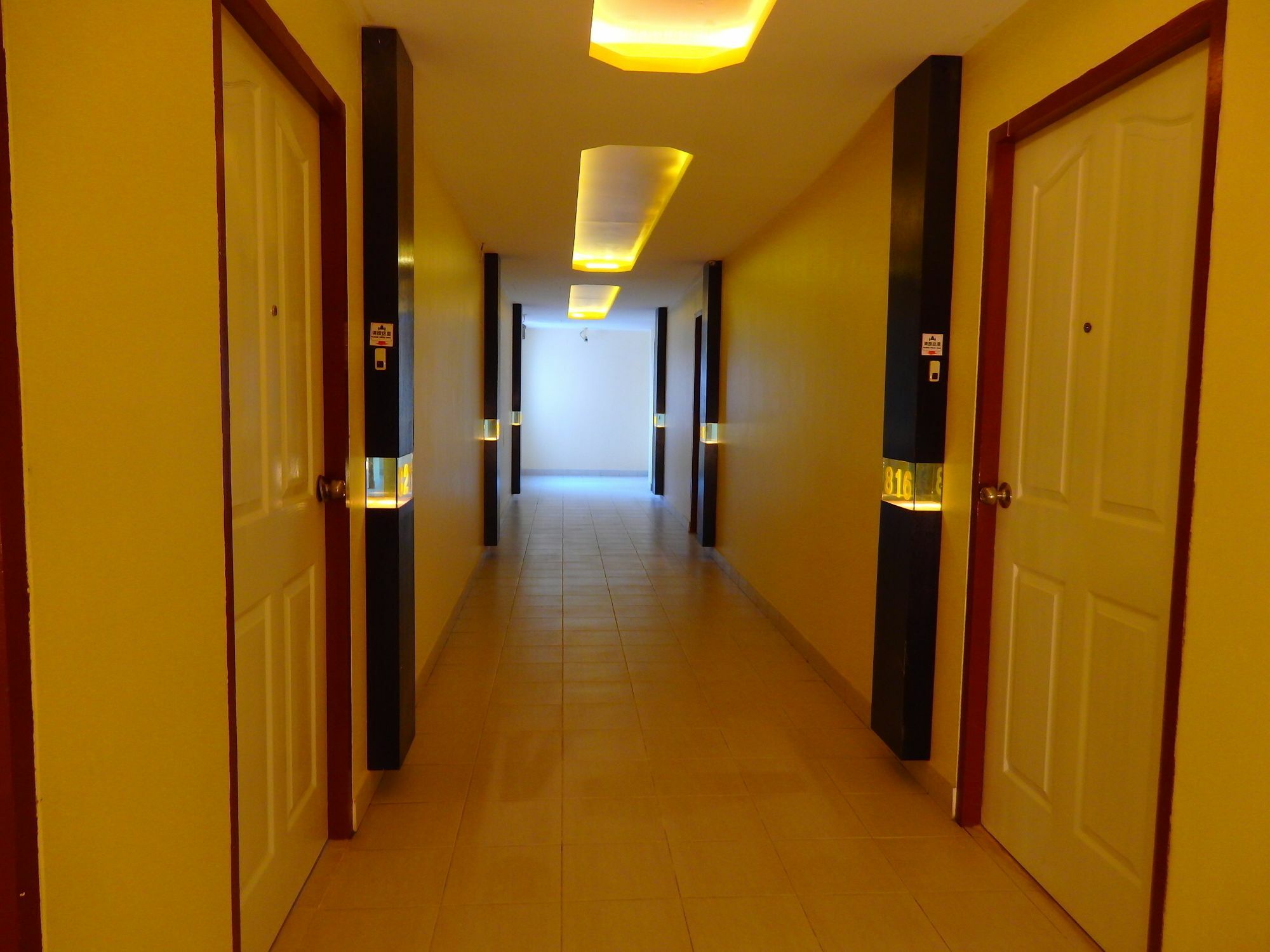 Pohseen Grand Palace Hotel Bangkok Ngoại thất bức ảnh