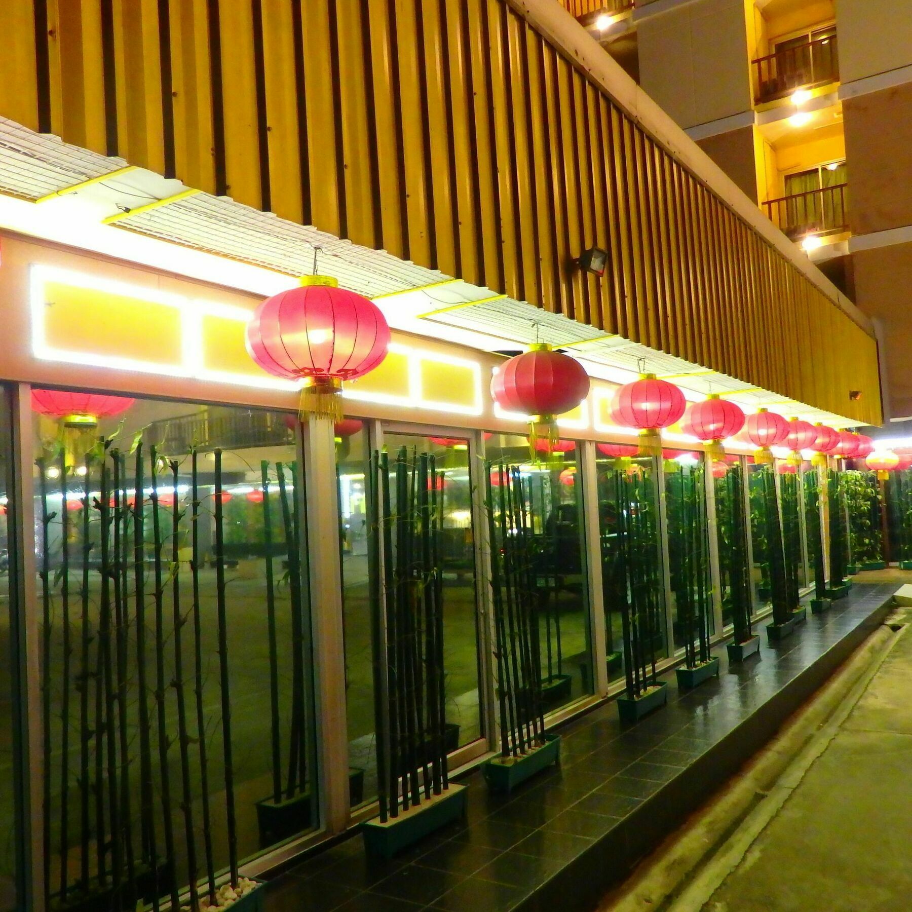 Pohseen Grand Palace Hotel Bangkok Ngoại thất bức ảnh